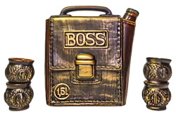 Бутыль Boss 0,7л + 4 шотов керамика