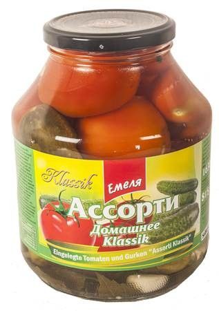 деталь Nakladaná rajčata a okurky Emelja 815g