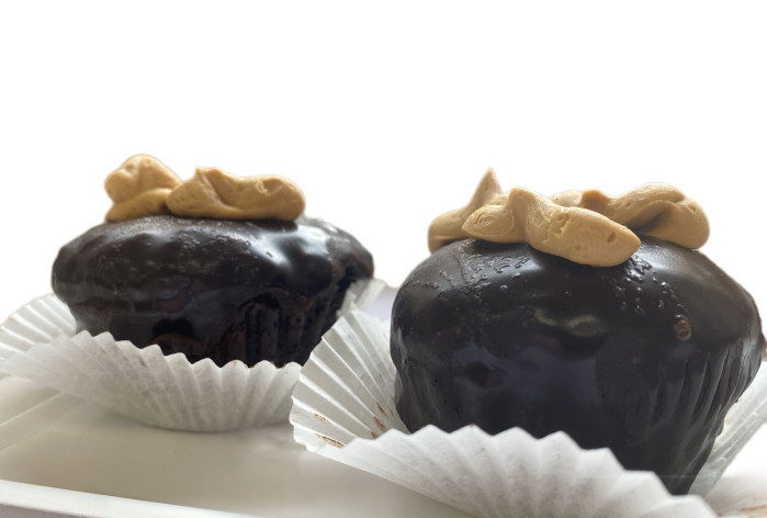 деталь PJANAYA VIŠNJA višně v karamelu